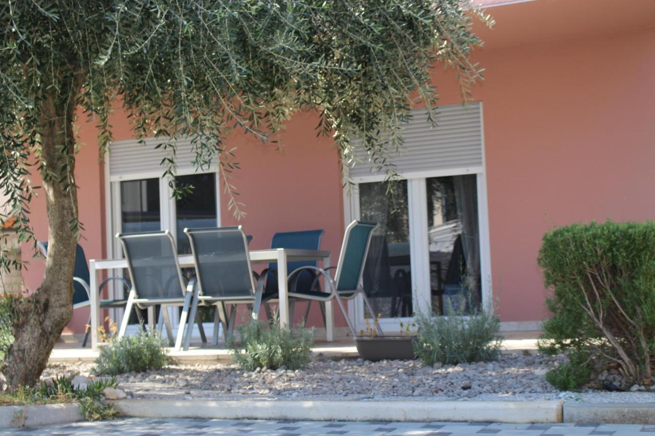 Filipovic Apartmani Μεντουλίν Εξωτερικό φωτογραφία